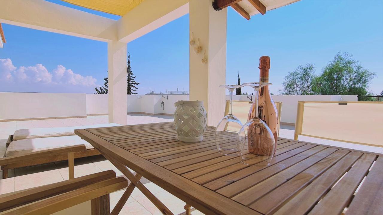 Stay Sunny Palms Apartment Voroklini Esterno foto