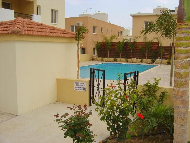 Stay Sunny Palms Apartment Voroklini Esterno foto