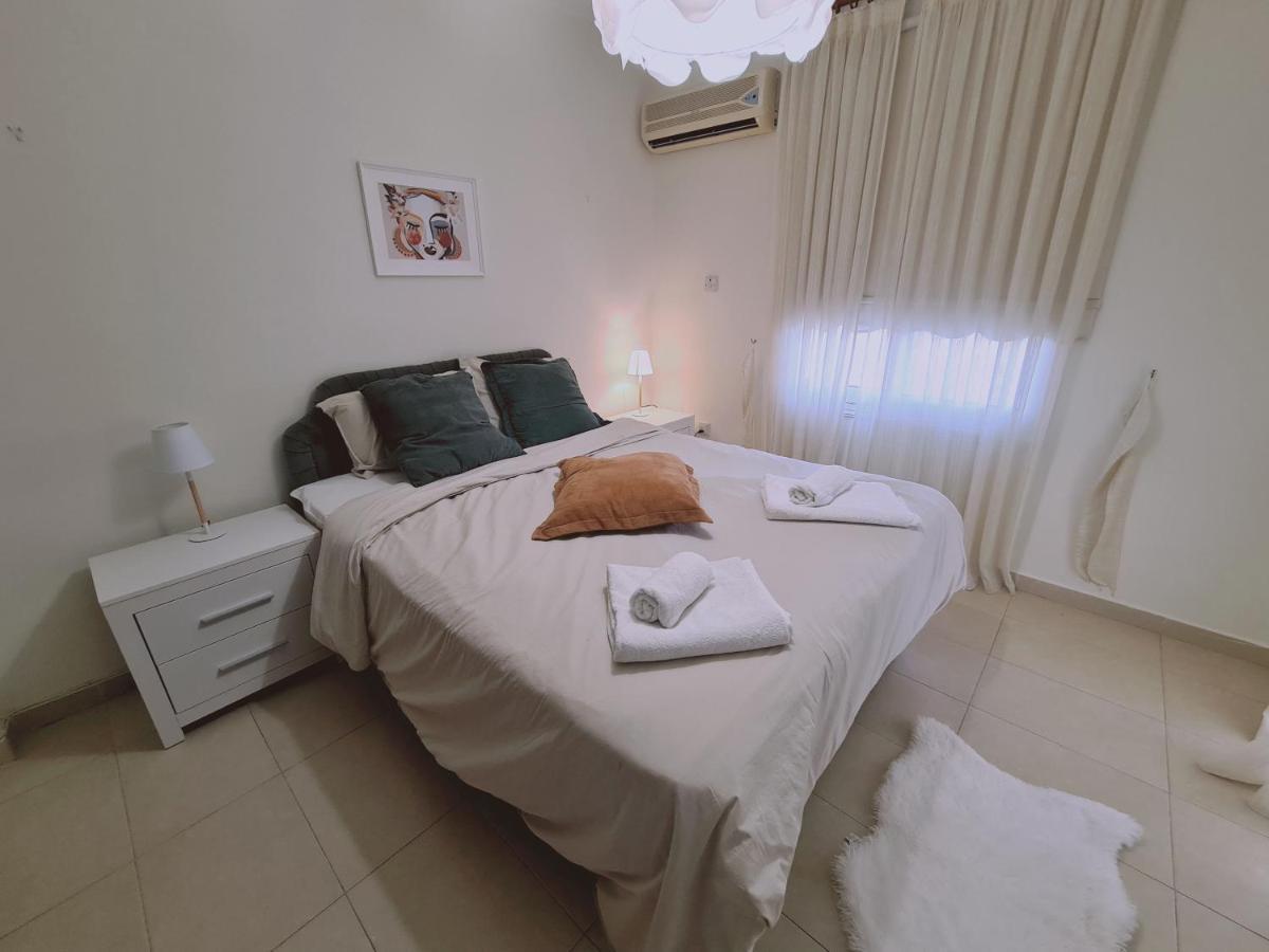 Stay Sunny Palms Apartment Voroklini Esterno foto