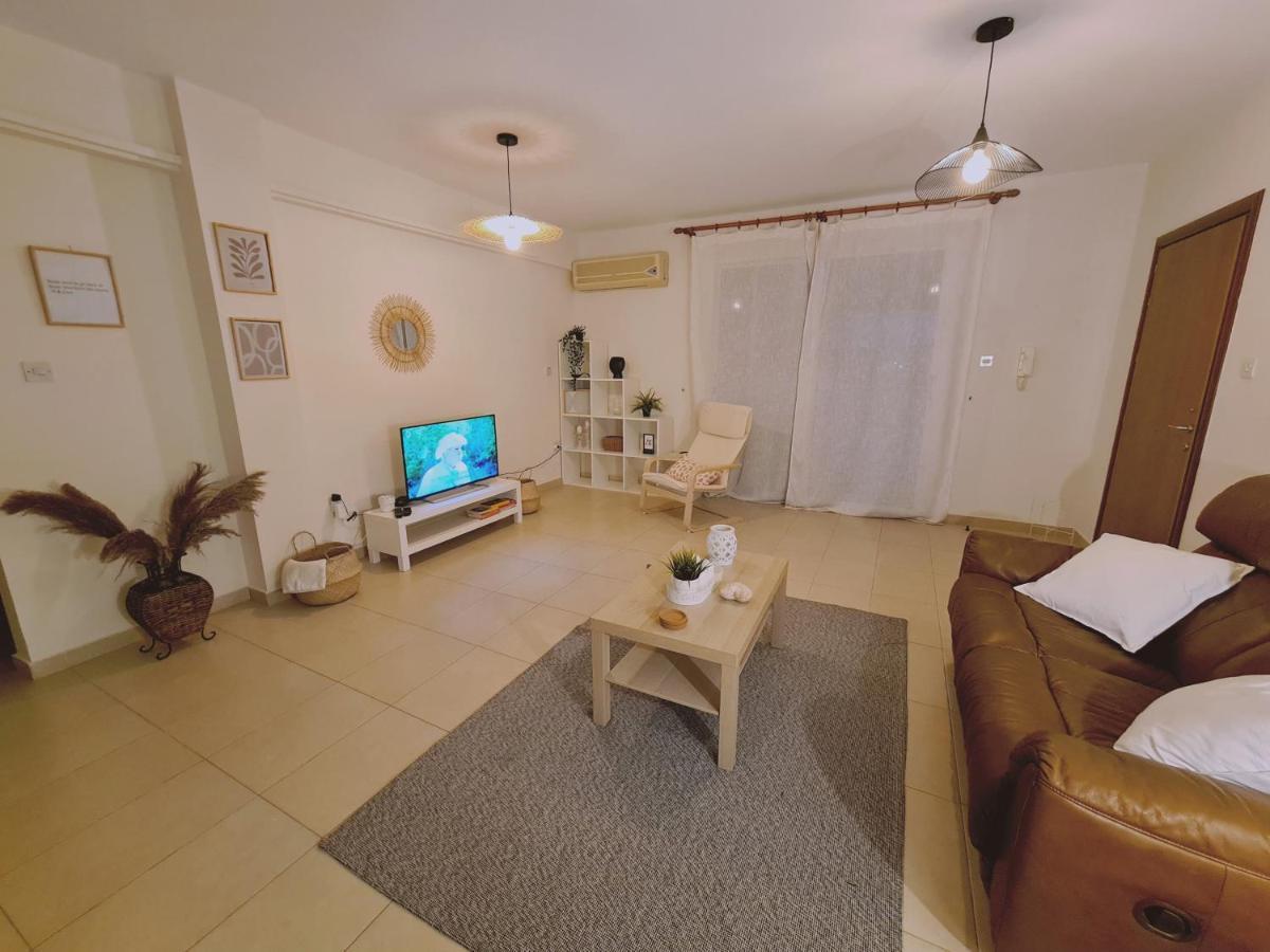 Stay Sunny Palms Apartment Voroklini Esterno foto