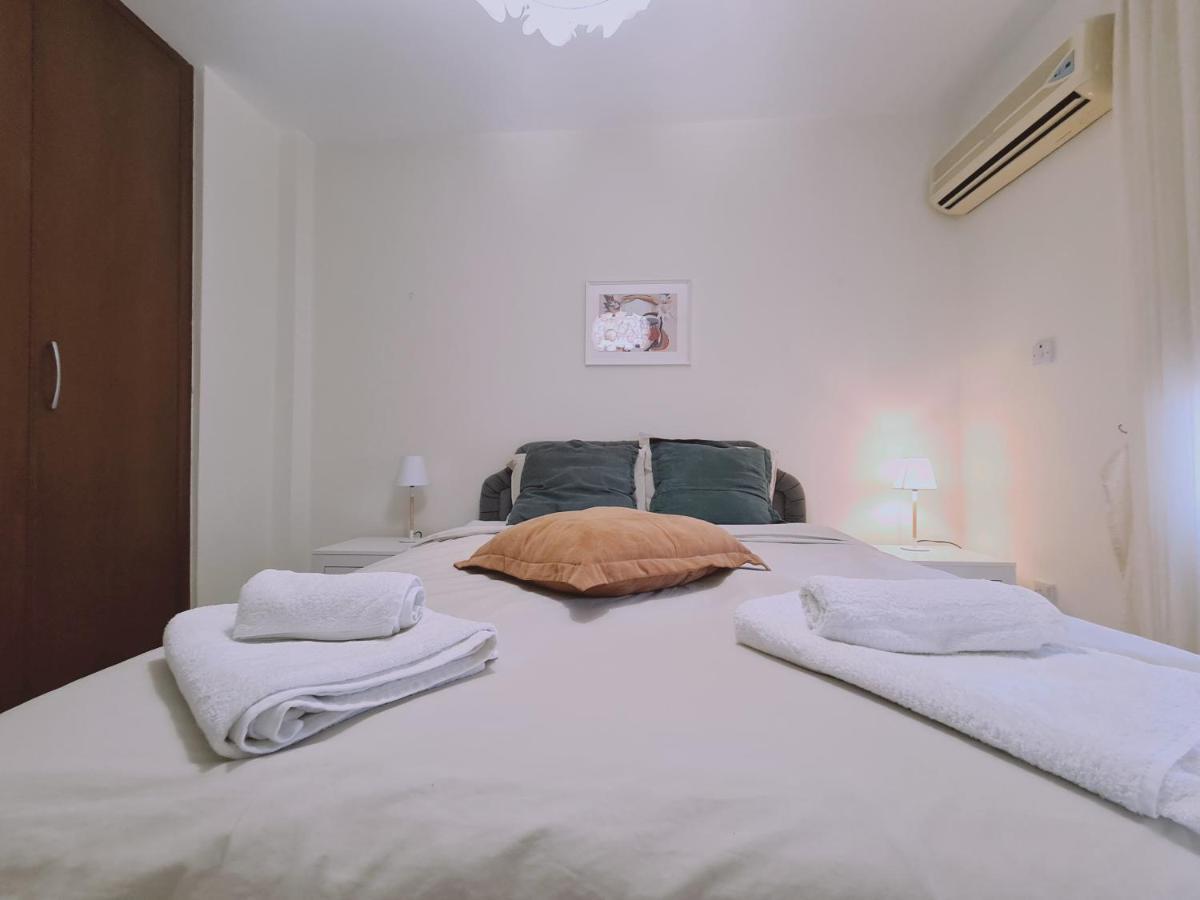 Stay Sunny Palms Apartment Voroklini Esterno foto